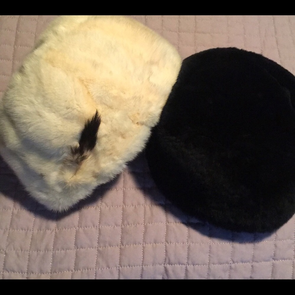 Hats furs vintage like new! Saks!